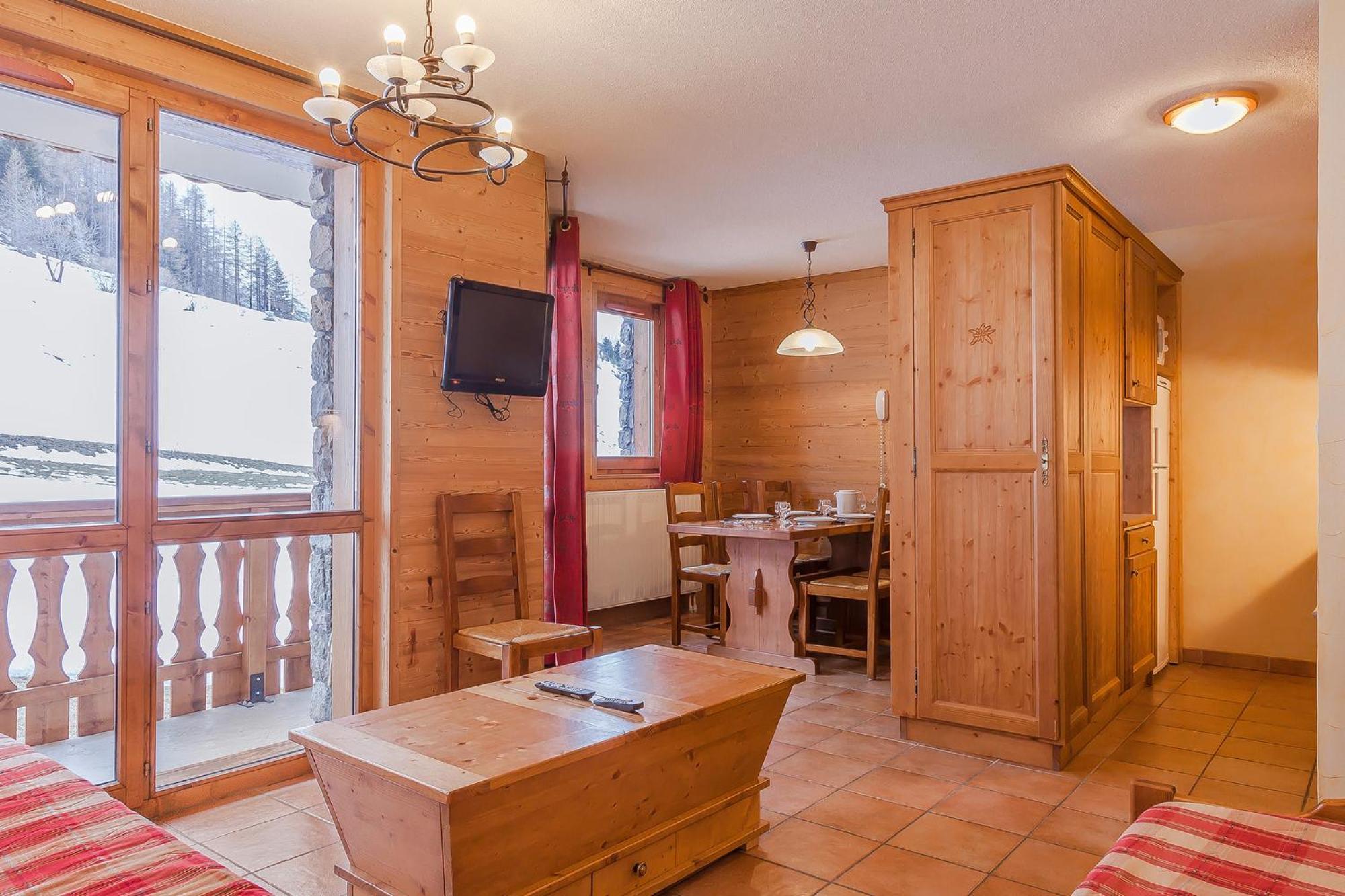 Residence Les Balcons De Val Cenis Village Lanslevillard Exterior foto